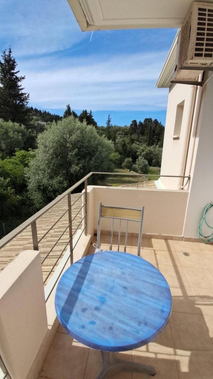Casa Blu Leilighet Nikiána Eksteriør bilde